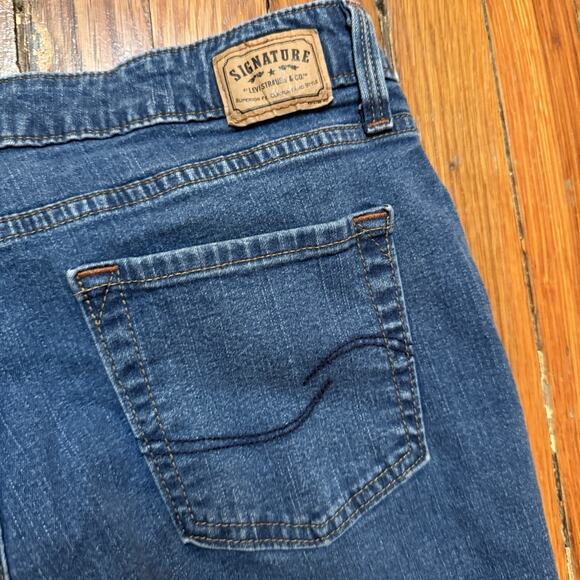 Signature by Levi Strauss Womens Jeans At Waist Bootcut Stretch Blue 12 Medium - Picture 9 of 10
